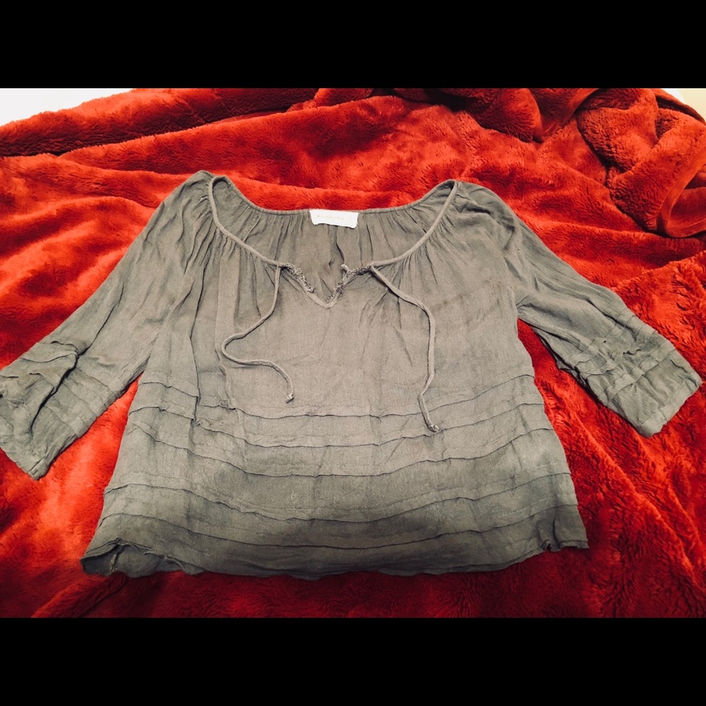 XS Abercrombie & Fitch 3/4 Sleeve Loose Top